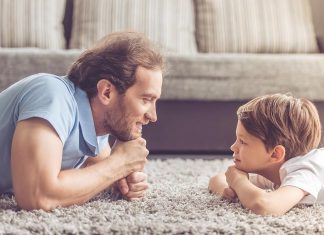 300 Intrebari simple si amuzante pentru a-i intelege mai bine pe cei mici: Ghid practic pentru parinti