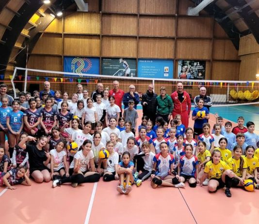 Descoperă Magia Voleiului alături de Baby Volley Festival și Minivolei – O Invitație Deschisă pentru Copiii Tăi!