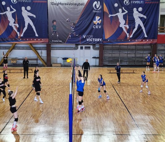 Volei Frenetic la Arena Volei: O Zi Plina de Energie și Prietenie la #1DayMore4Volleyball în București!
