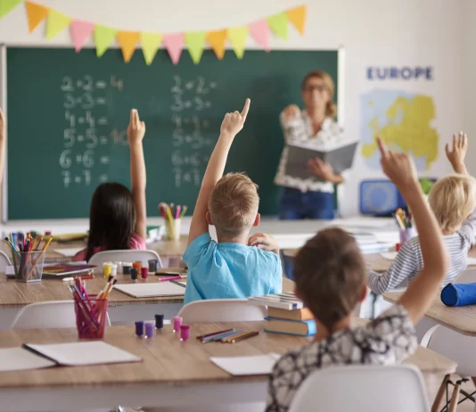 Calendarul școlar 2024-2025 pentru Cluj-Napoca: Planifică-ți anul