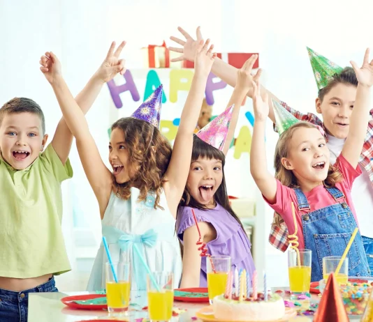 Top 25 idei creative pentru petreceri acasă pentru copii