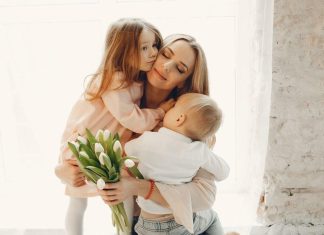 Mesaje de suflet pentru mama: Cele mai frumoase cuvinte de apreciere