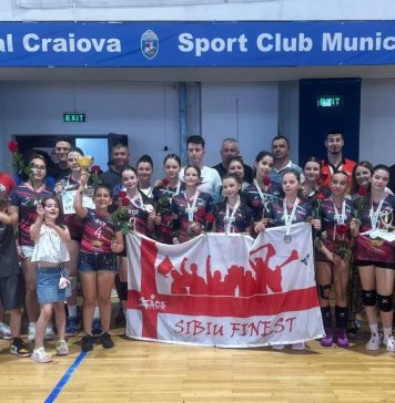 La Craiova s-a jucat turneul final al campionatului feminin de minivolei U13 — Dinamo a câștigat titlul! Image
